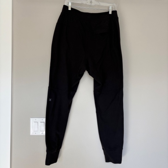 Lululemon Men’s Joggers Set - Picture 6 of 14